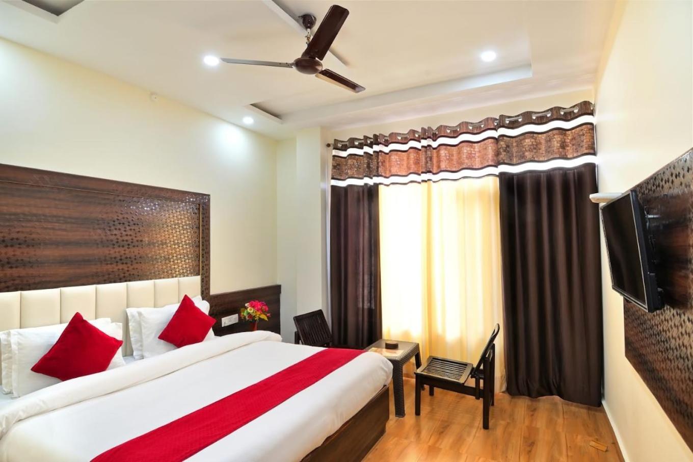 Hotel Hillora Mcleodganj McLeod Gandzs Kültér fotó