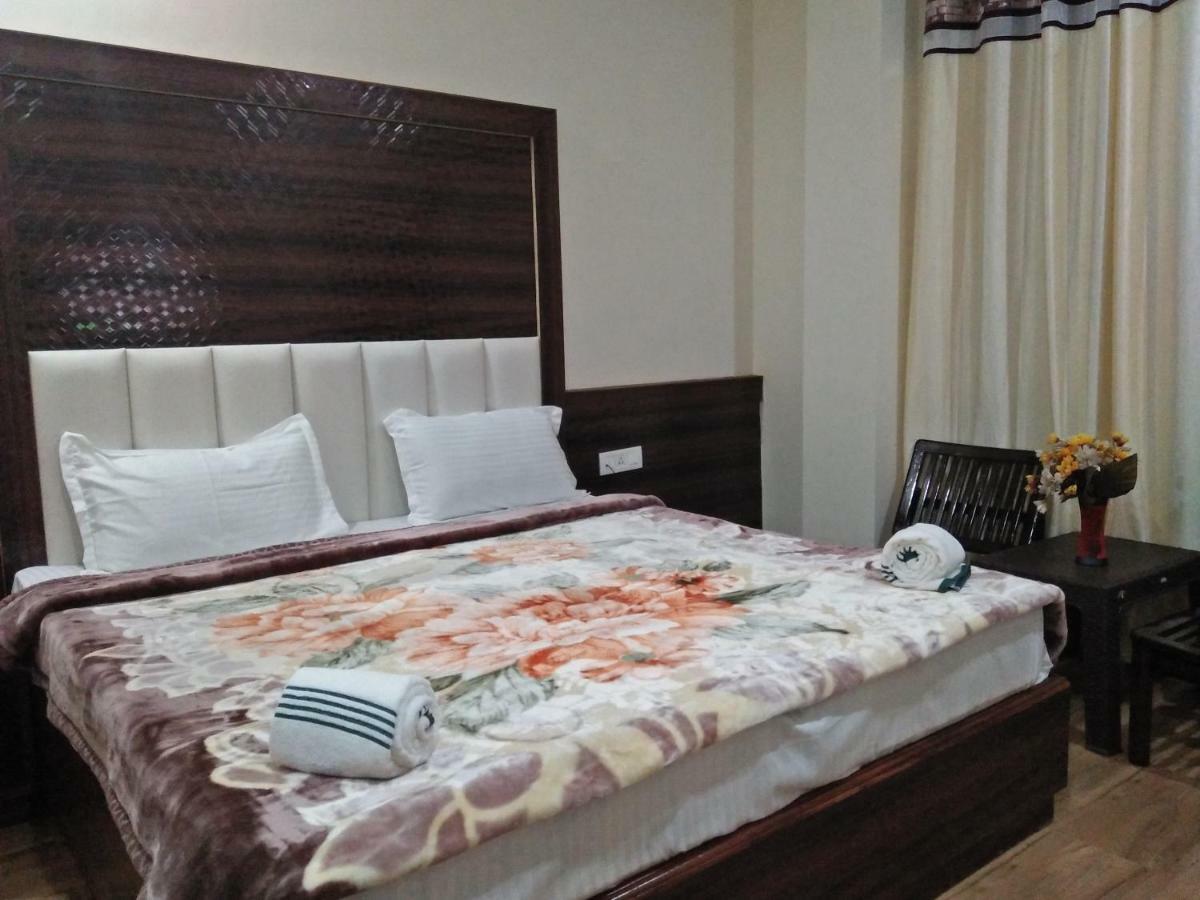 Hotel Hillora Mcleodganj McLeod Gandzs Kültér fotó