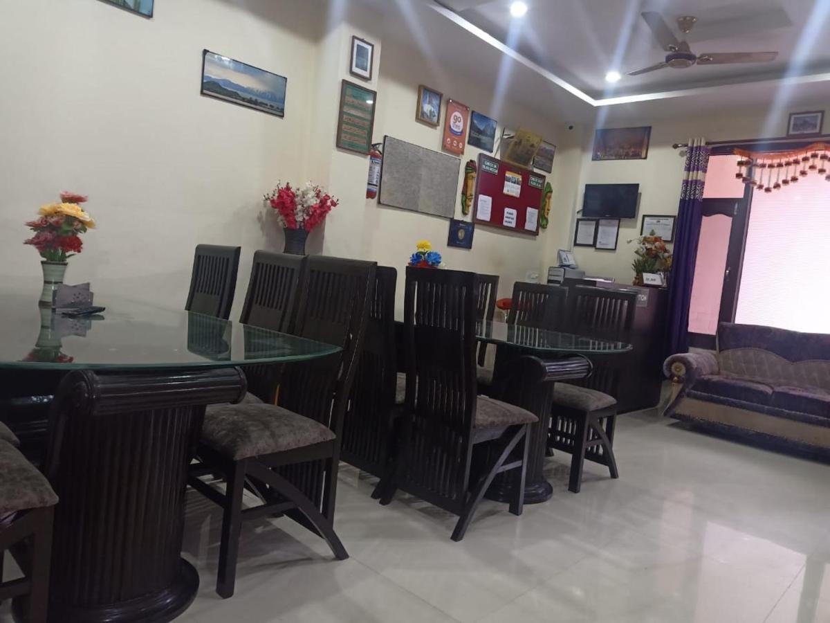 Hotel Hillora Mcleodganj McLeod Gandzs Kültér fotó